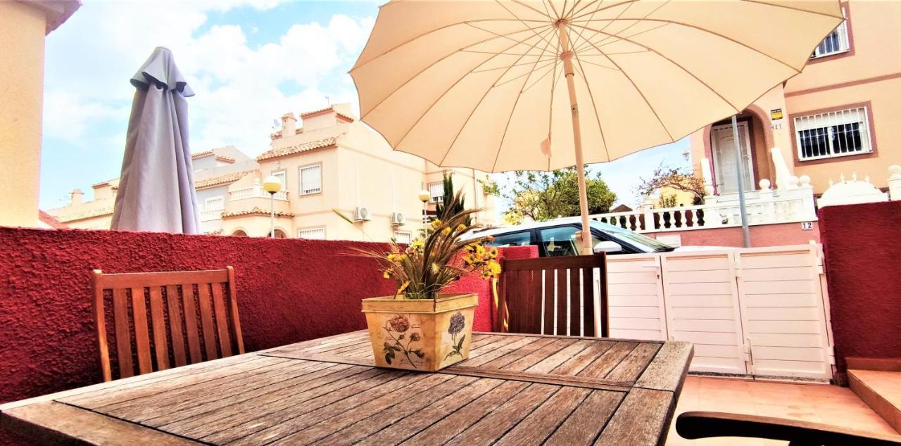 Chill Retreat Ac Bungalow In Gran Alacant Exterior photo