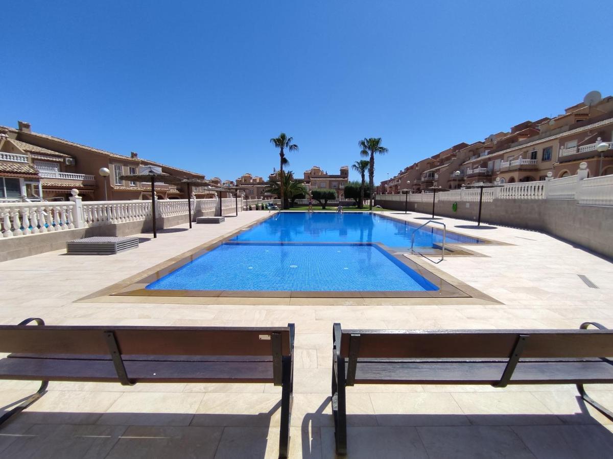 Chill Retreat Ac Bungalow In Gran Alacant Exterior photo