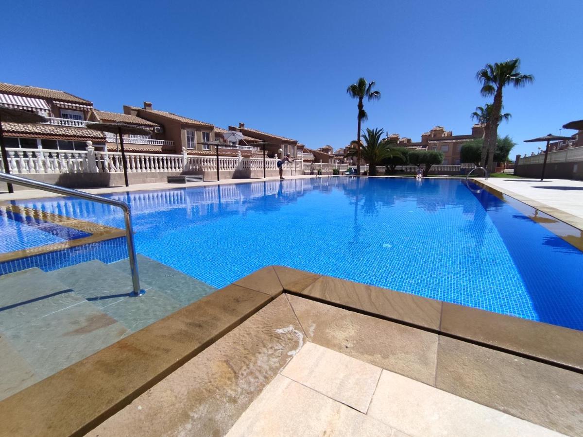 Chill Retreat Ac Bungalow In Gran Alacant Exterior photo